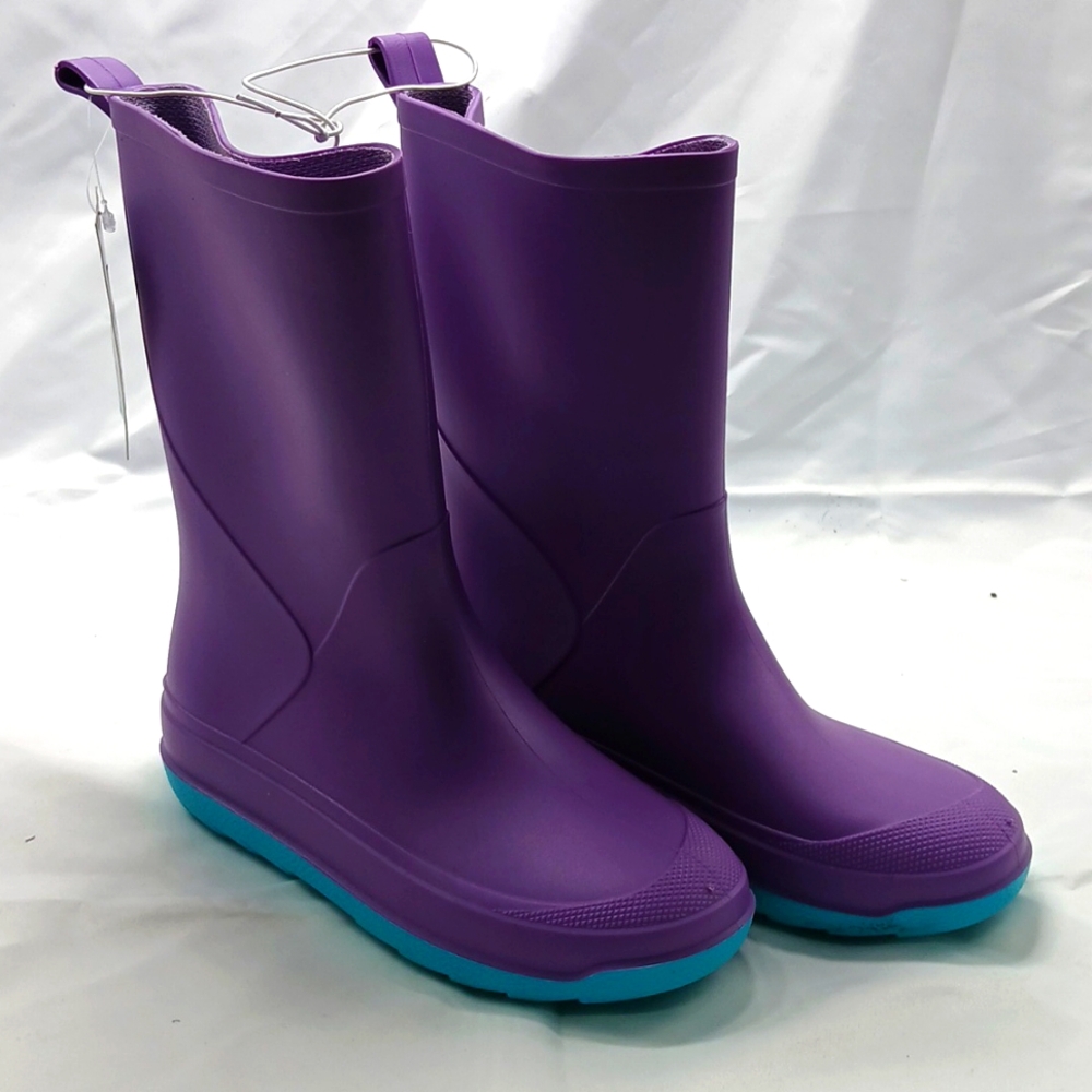 Girls Cat&Jack rain boots. Waterproof. Size 2. Purple teal. New with tags. S120